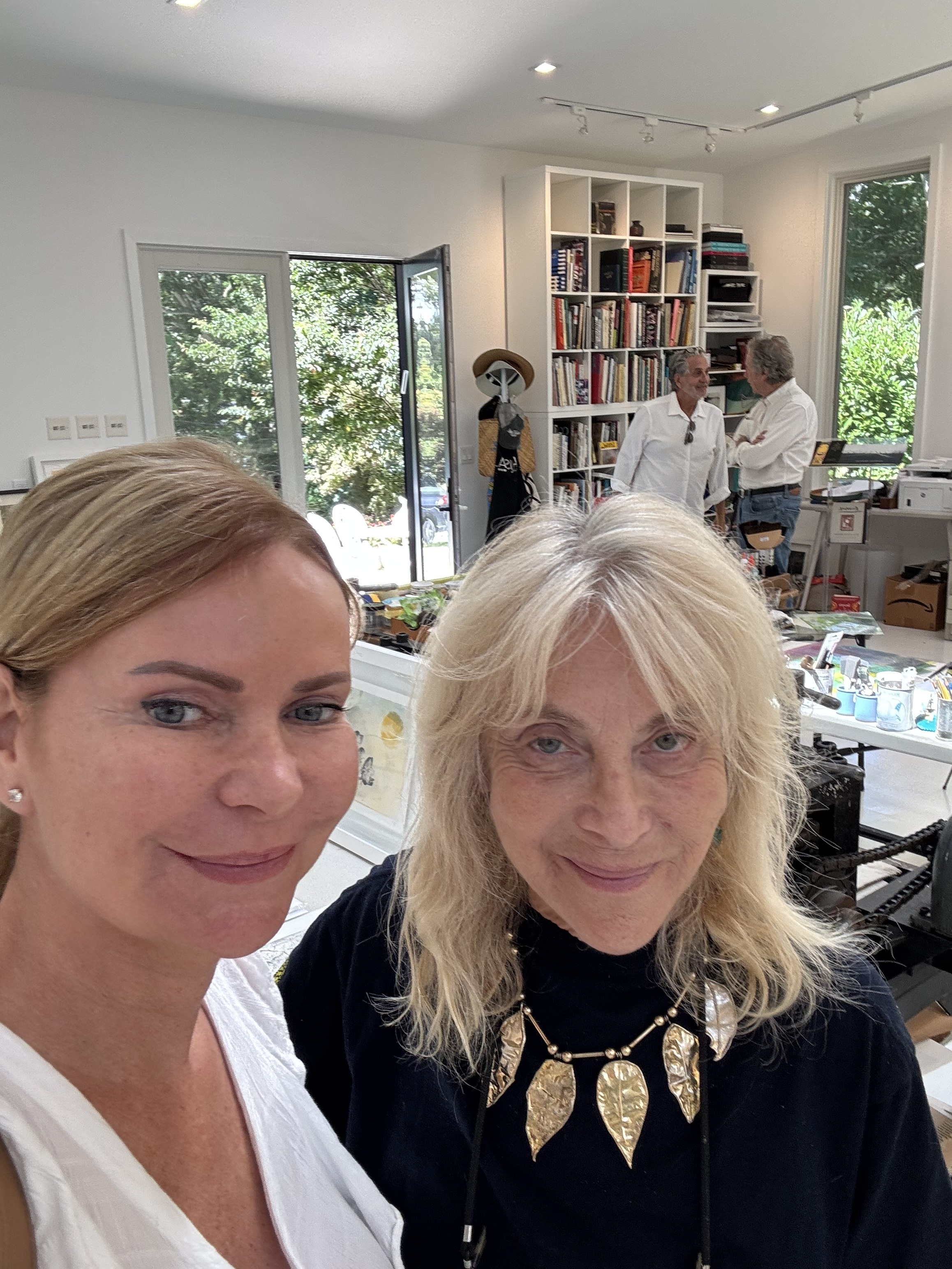 A visit to Shelter Island and a wonderful studio visit with artist Laurie Dolphin.