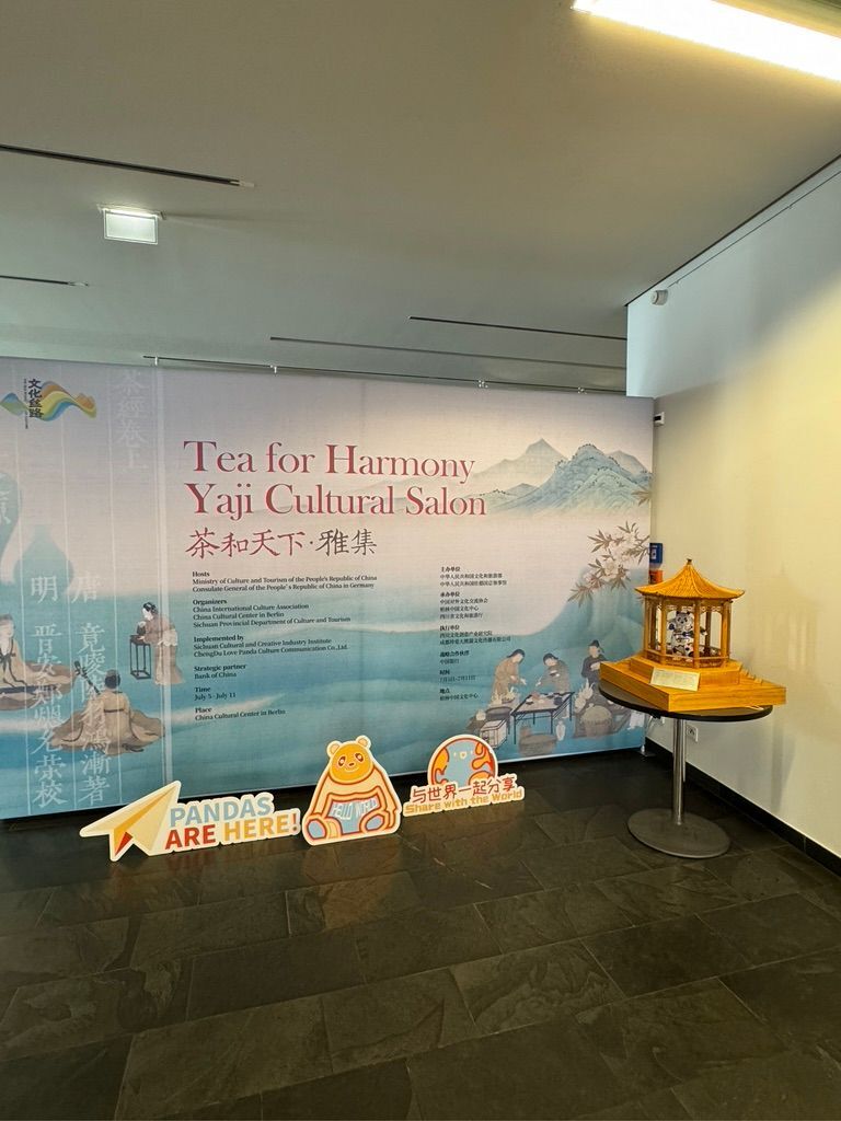 “Tea for Harmony – Yaji Cultural Salon” at the Chinese Cultural Center in Berlin